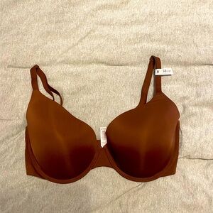 New with tags Victoria secret push up bra 34DDD